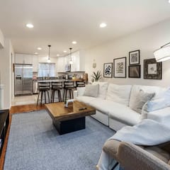 Green Lake 3BR Retreat, Rare Large Garage
