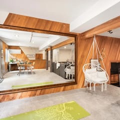 Kirkland Oasis, Chic Basement Retreat with Hot Tub