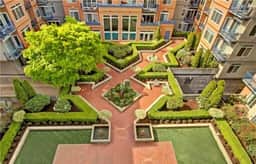 DT Designer's 2BR Condo Parking, Tub, Pool - 99 walk score