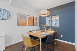 Designer Daylight Basement, Near Edmonds Downtown