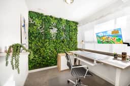 Designer Fremont Retreat w, Mount Views & Office