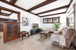 Sunny 3BR Home Near UW & Children Hospital, Gym