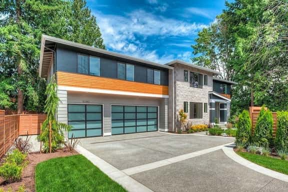 Bellevue DT Contemporary Fortress, Walk to QFC - Image 1