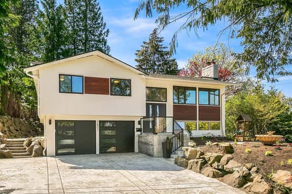 Family-Friendly Modern Home,Mercer Island, Garden - Image 1