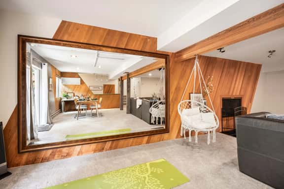 Kirkland Oasis, Chic Basement Retreat with Hot Tub - Image 1