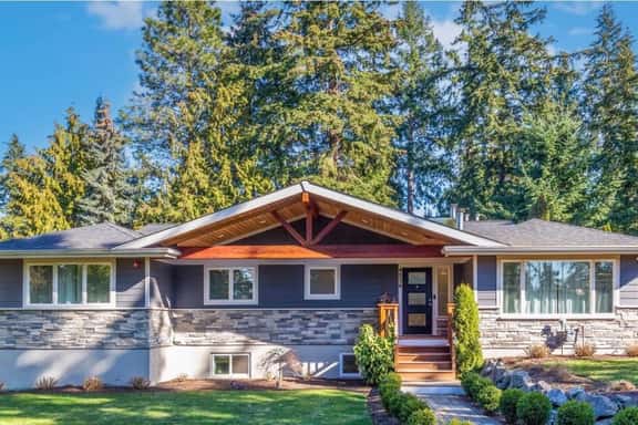 Mercer Island Modern Family-Friendly Home, I-90 - Image 1