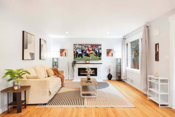 Modern 2BR Home in Ravenna, Near UW, Green Lake - Image 1