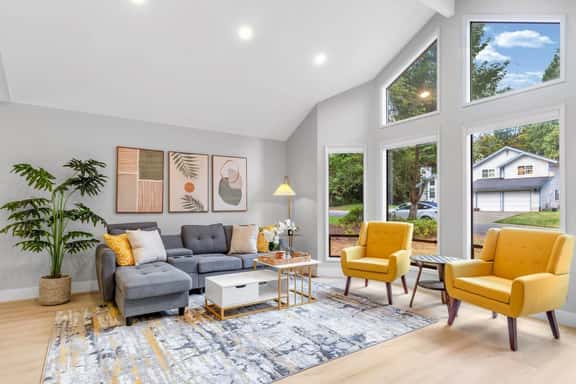 Sammamish Family Friendly Home 4B3B, Skyline High - Image 1