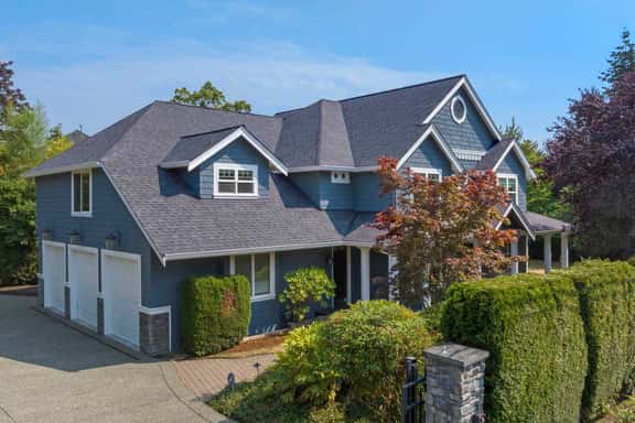 Grand Bellevue DT Villa 5,010 sqft, near BV Square - Image 1