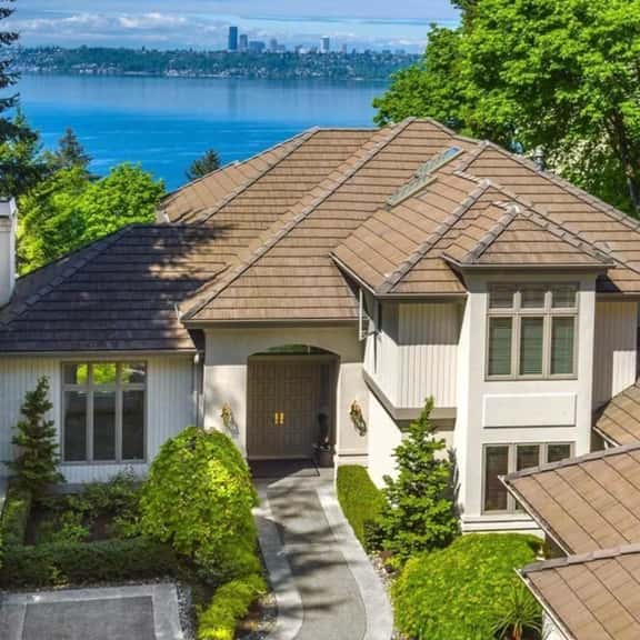 Bellevue 5,140 SqFt Villa , Water & City Views - Image 1