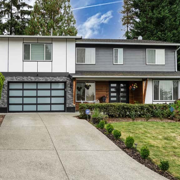 Kirkland Home with 2 Queen Beds - Totem Lake Village - Image 1