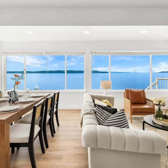 Water View Retreat w, Near Beach Park & City - Image 1