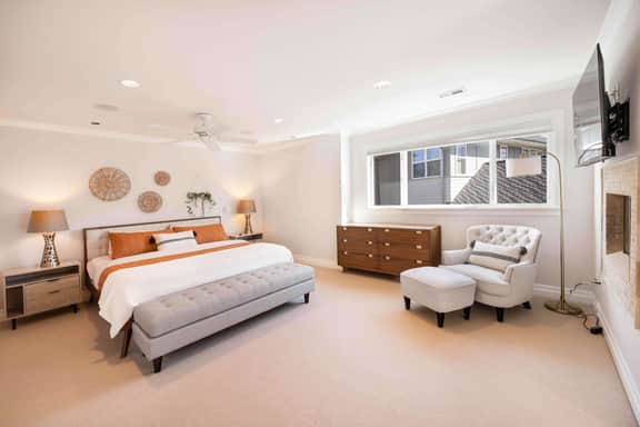Grand Bellevue DT Villa 5,010 sqft, near BV Square