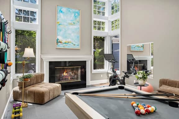 Medina Elegant 5BR Mansion, Lake Park & Bellevue DT