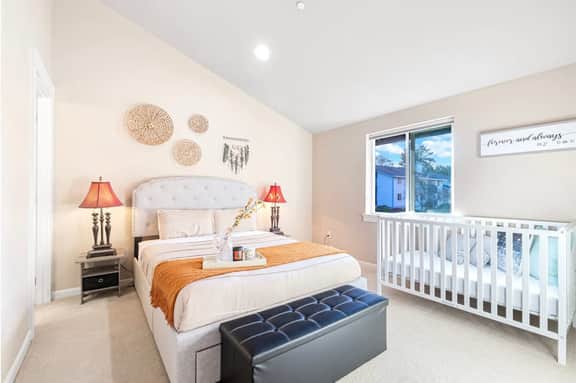 Prime Northgate Retreat near mall, I-5, Light Rail!