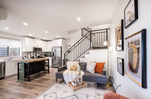 Brand New 3B2B Designer Home near SeaTac