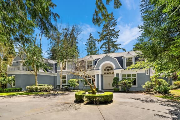 Medina Elegant 5BR Mansion, Lake Park & Bellevue DT